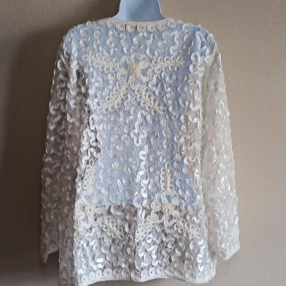 Vintage Sheer Embroidered Lace Top Faux Pearl Button Up Blouse Cottage, Large - Picture 8 of 9